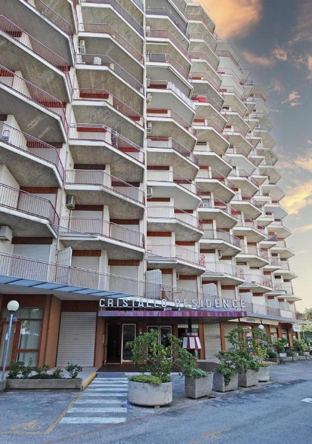 利尼亚诺萨比亚多罗Splendido Attico, Piscina E Vista Mare公寓 外观 照片
